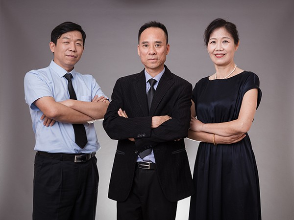 華東工控高層團(tuán)隊(duì)