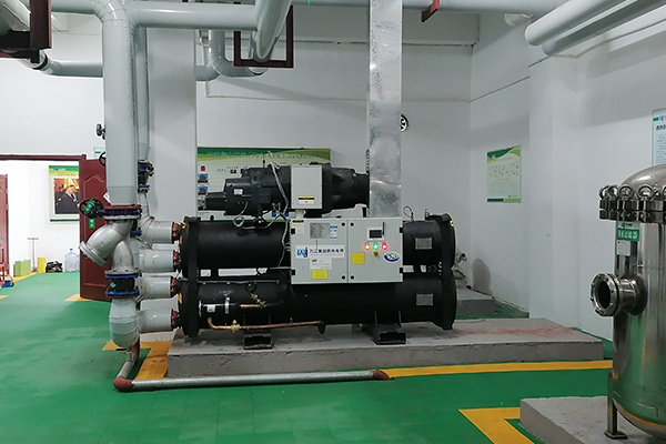 水源熱泵主機(jī)