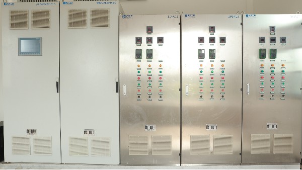 高壓開關(guān)柜
