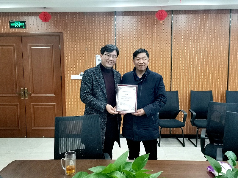 華東工控和亞控科技戰(zhàn)略合作