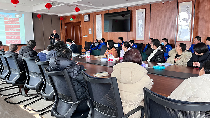 華東工控：組織開展雙重預(yù)防機制專題培訓(xùn)