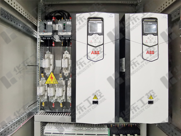 變頻柜細節(jié)