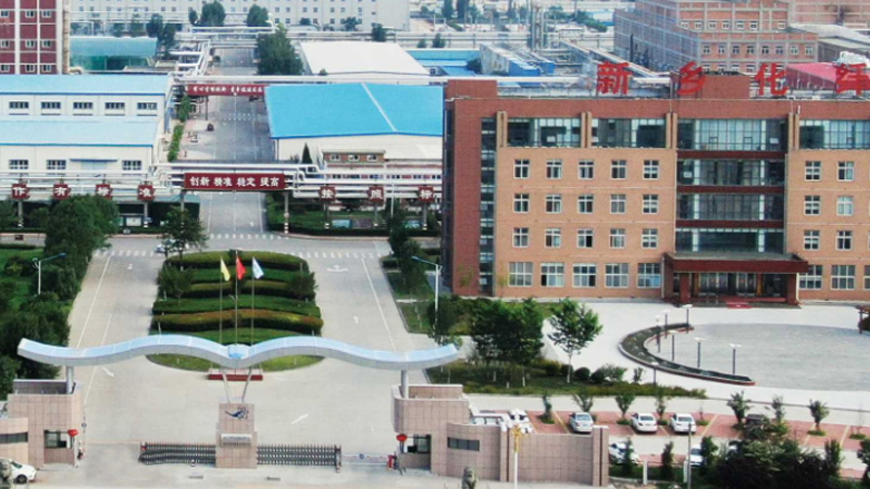 新鄉(xiāng)化纖自備電廠送風(fēng)、引風(fēng)、排煤、給煤、鼓風(fēng)變頻控制系統(tǒng)